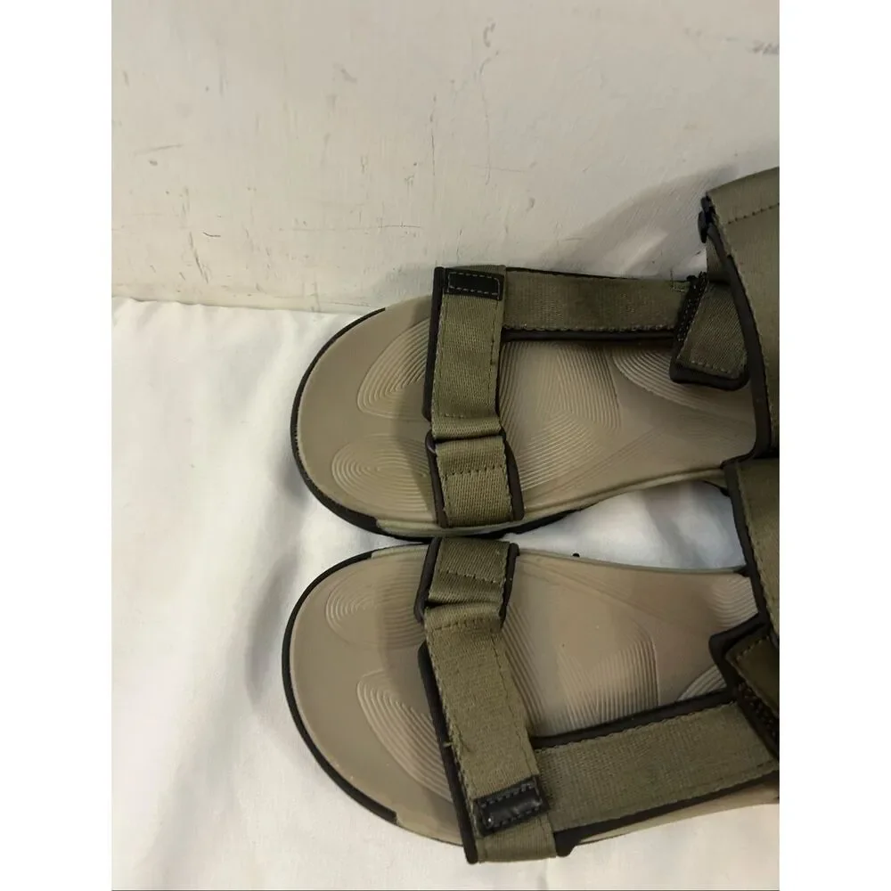 Ozark Trails Outdoor Men’s sandals size‎ 8 gray yellow